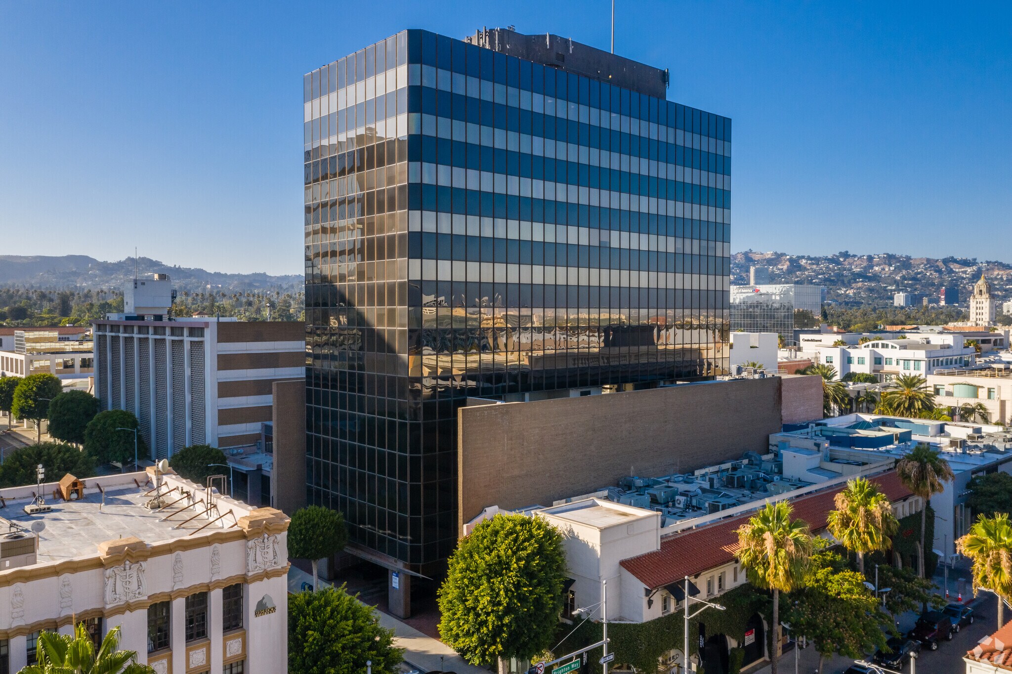 414 N Camden Dr, Beverly Hills, CA à louer Photo principale- Image 1 de 13