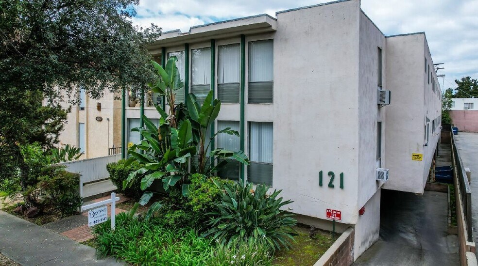 121 Chester Ave, Pasadena, CA for sale - Building Photo - Image 1 of 1