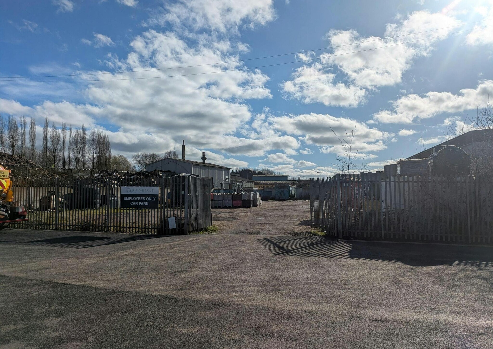 9 Hollybush Ln, Aldershot for lease Building Photo- Image 1 of 2