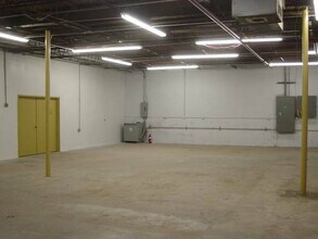 2511 National Dr, Garland, TX for sale Interior Photo- Image 2 of 18