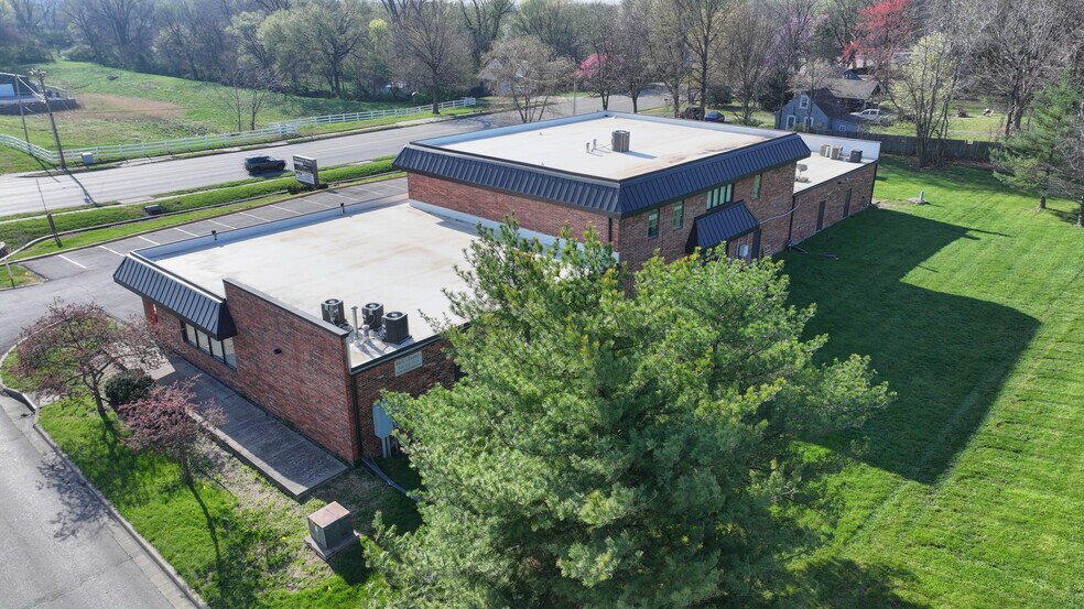 2400 S Lee's Summit Rd, Independence, MO à vendre - Photo du bâtiment - Image 3 de 5