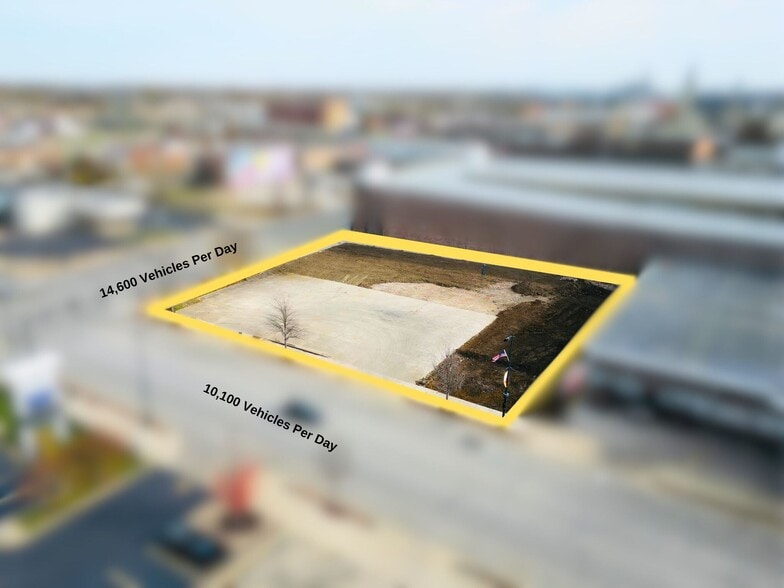 450 Main st, Decatur, IL à vendre - Photo principale - Image 2 de 4