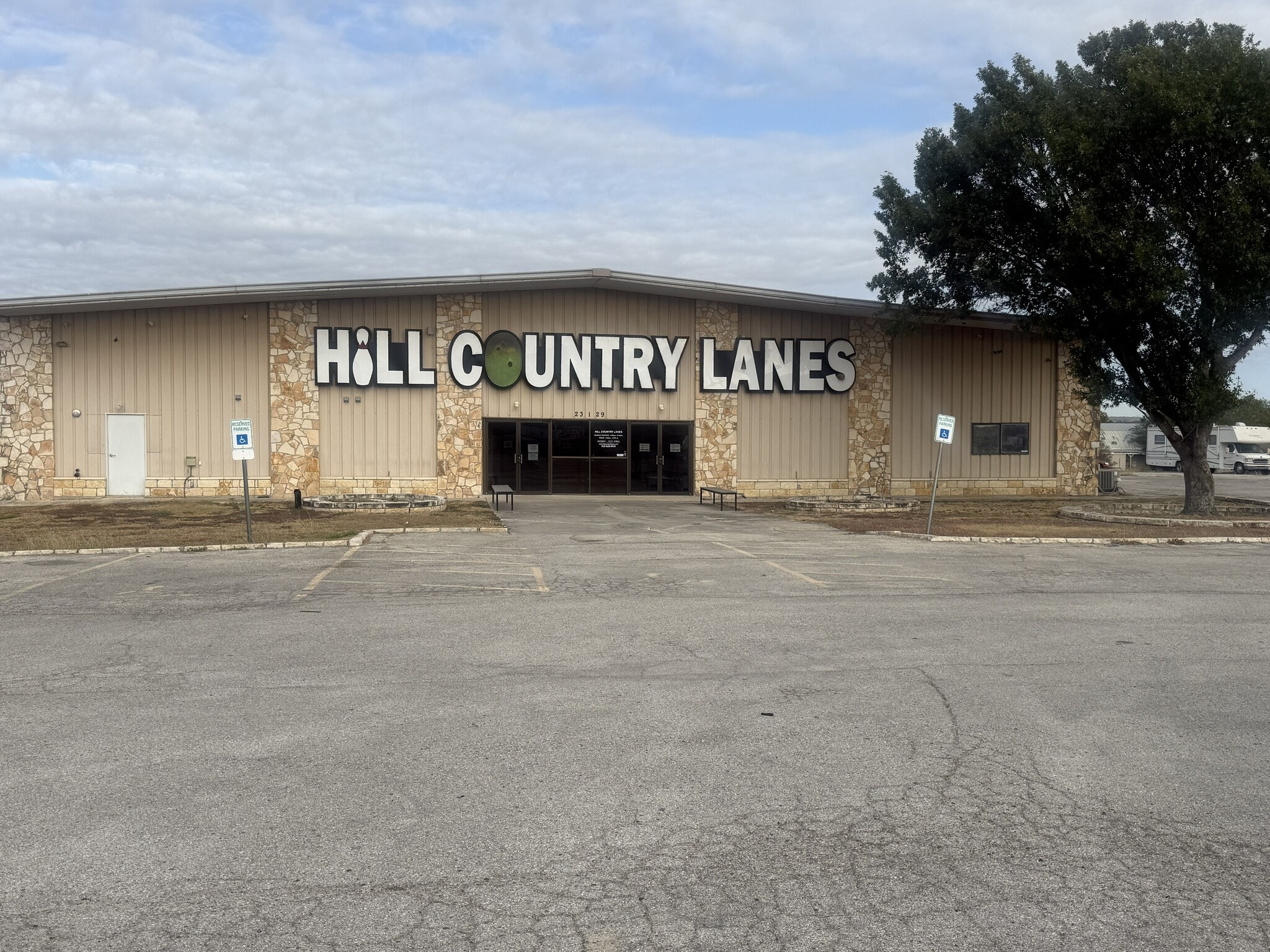 23129 N Interstate 35, New Braunfels, TX for lease Building Photo- Image 1 of 6