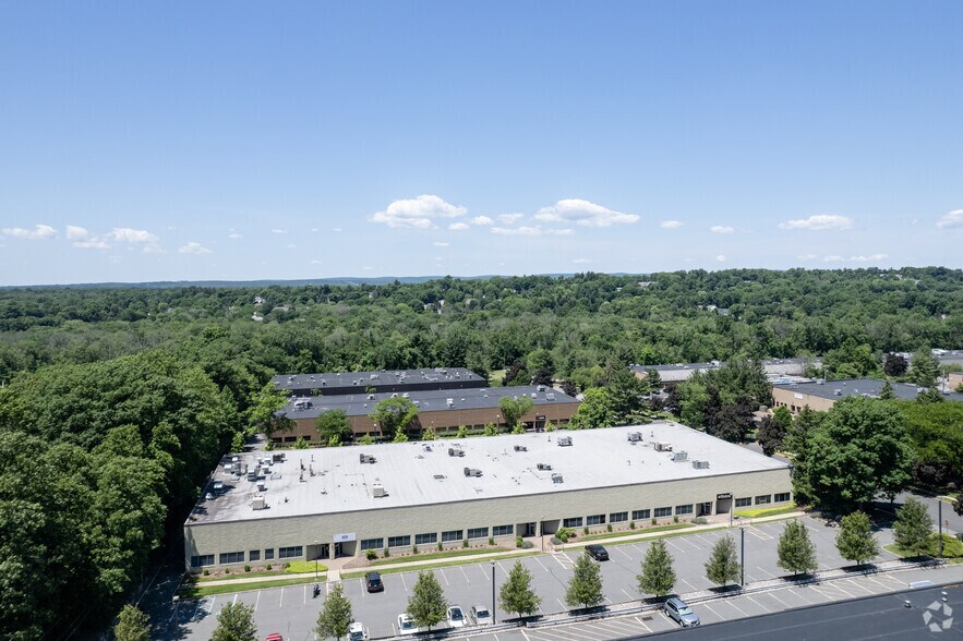 3 Pearl Ct, Allendale, NJ à louer - Aérien - Image 3 de 3