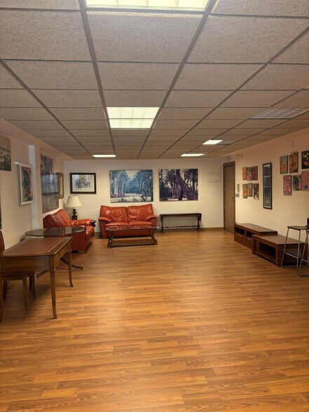 Retail in Elche, Alicante for sale - Interior Photo - Image 2 of 5