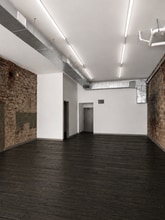 541 Main St, Shelbyville, KY for lease Interior Photo- Image 2 of 3