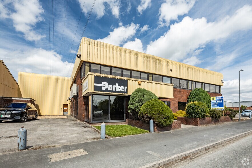 Glendale Ave, Deeside à vendre - Photo du bâtiment - Image 2 de 6