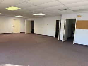 4250 State Highway 20 W, Freeport, FL for lease Interior Photo- Image 2 of 3