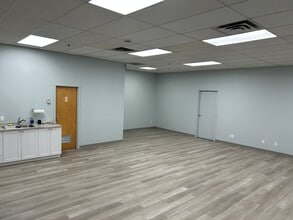 145 Rue Barr, Montréal, QC à louer Photo du bâtiment- Image 2 de 7