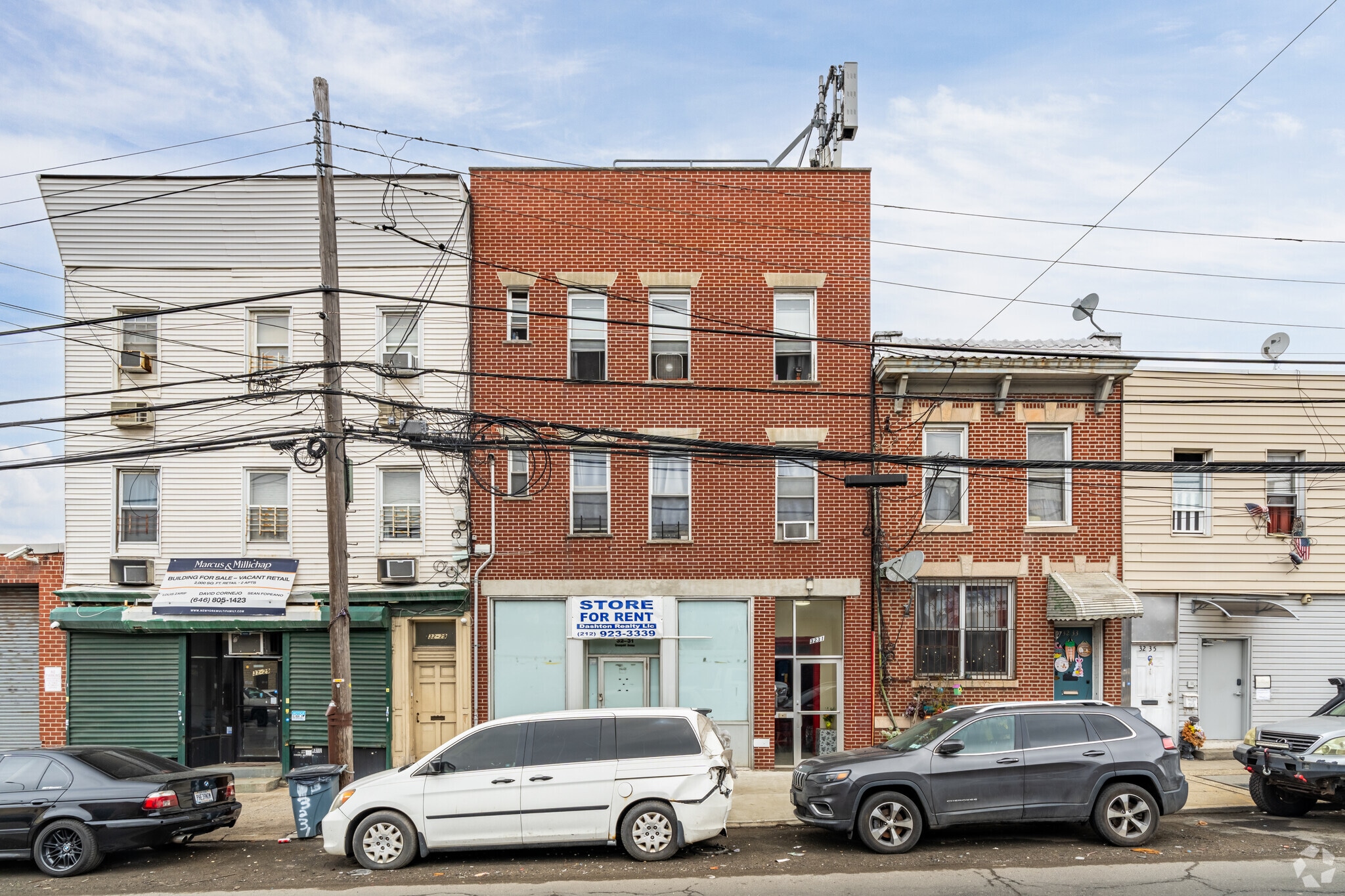 32-31 Greenpoint Ave, Long Island City, NY for lease Building Photo- Image 1 of 8