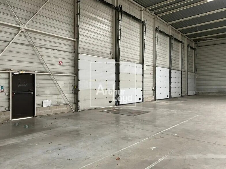 Flex dans Lisses à louer - Photo du bâtiment - Image 1 de 11