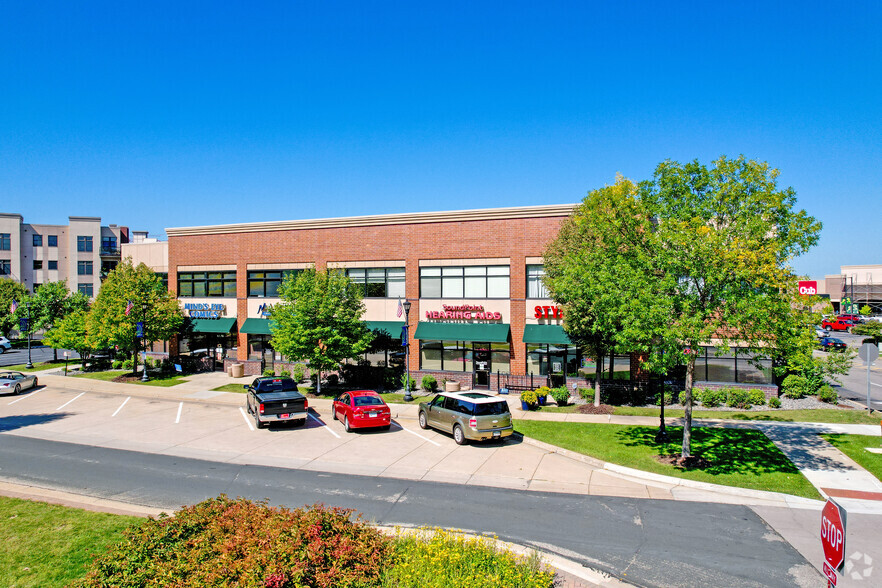 200 E Travelers Trl, Burnsville, MN for lease - Building Photo - Image 1 of 4