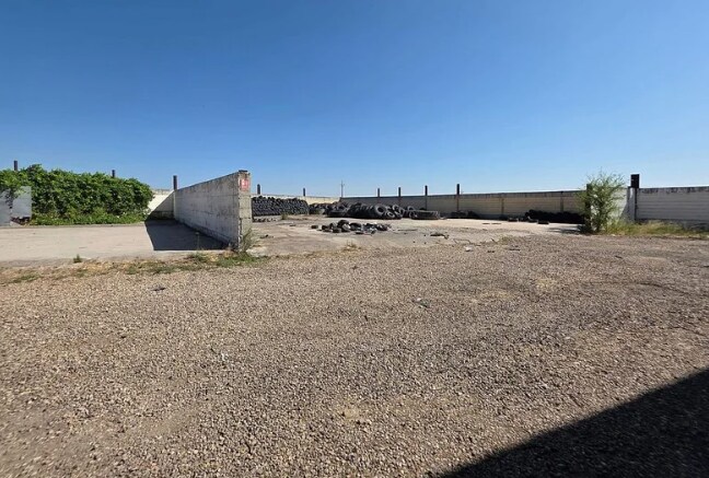 Land in Ciempozuelos, Madrid for lease Primary Photo- Image 1 of 2