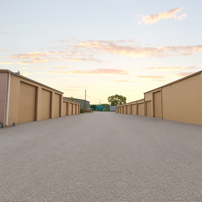 More details for 2559 Fowler St, Fort Myers, FL - Retail, Industrial for Lease