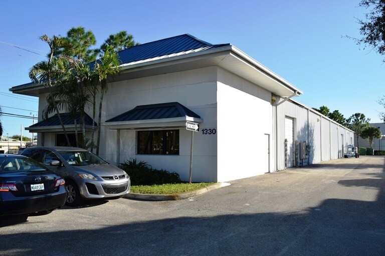 1350 W Indiantown Rd, Jupiter, FL à louer - Photo du bâtiment - Image 3 de 7