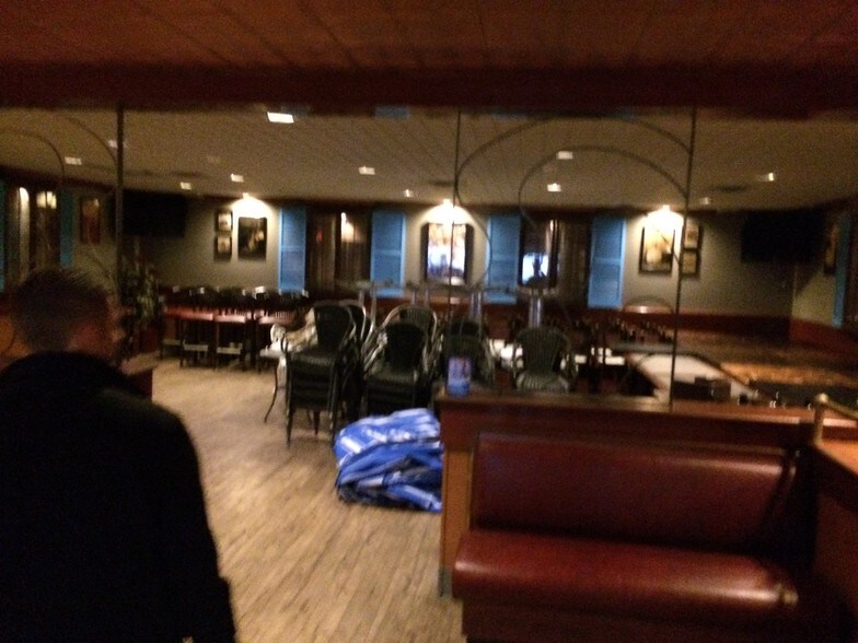 1641 Military Rd, Buffalo, NY à vendre - Photo intérieure - Image 2 de 7