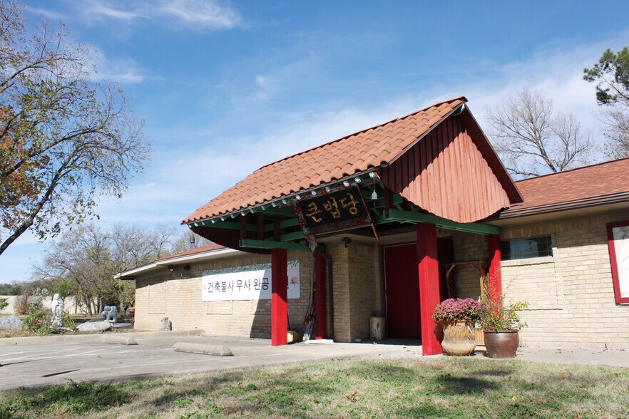 1130 Abrams Rd, Richardson, TX à vendre - Photo du bâtiment - Image 2 de 14