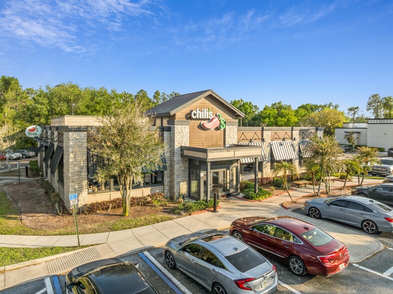 17643 Bruce B Downs Blvd, Tampa, FL for sale - Primary Photo - Image 1 of 9