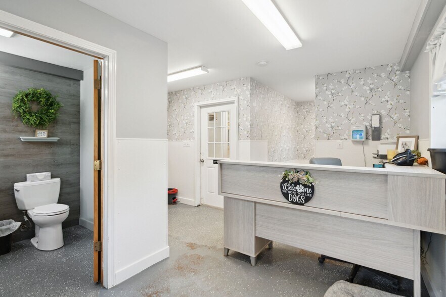 153 May St, Canaan, NH à vendre - Photo du bâtiment - Image 2 de 45