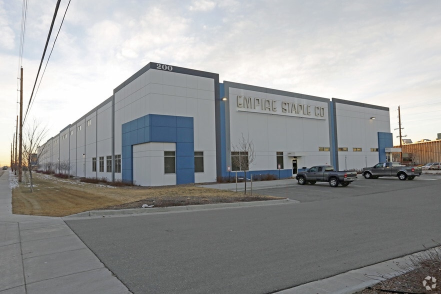 200 E 55th Ave, Denver, CO for lease - Building Photo - Image 2 of 8