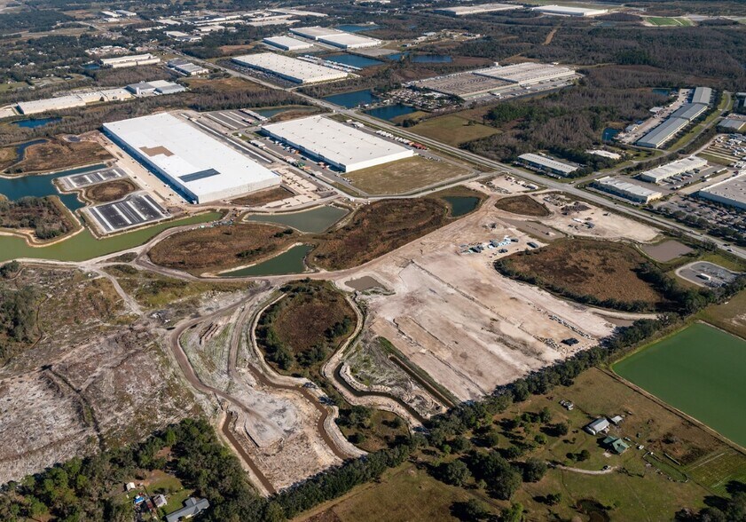 791 County Line Rd, Plant City, FL à louer - Photo du bâtiment - Image 2 de 4