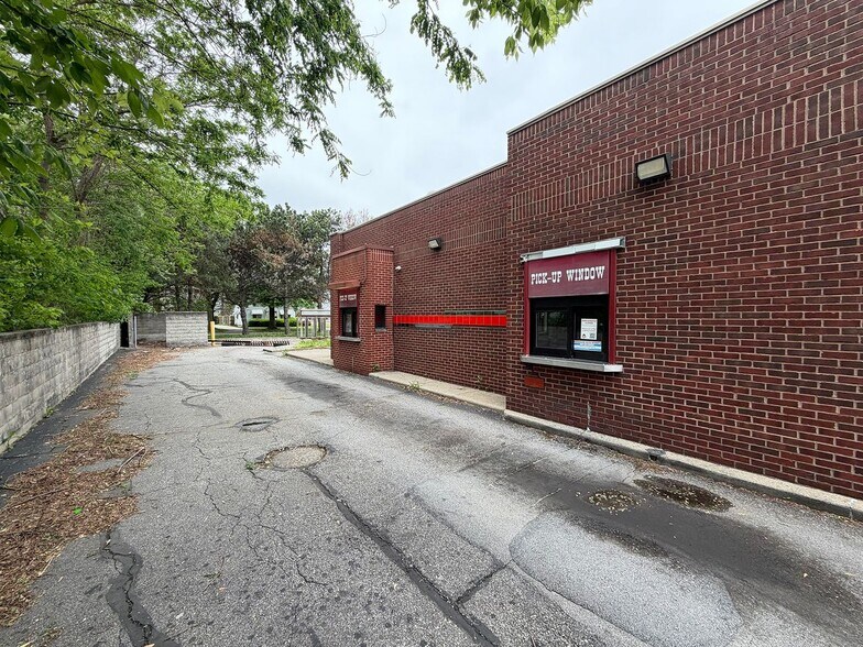 3465 Stickney Ave, Toledo, OH for sale - Building Photo - Image 3 of 4