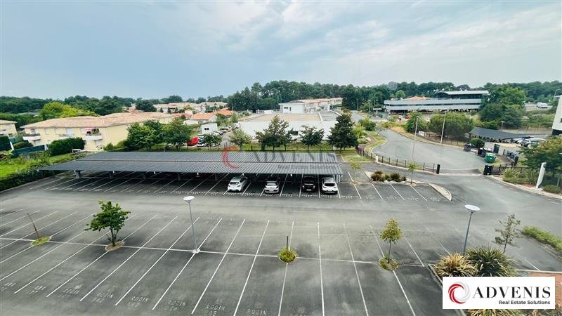 Office in Mérignac for lease - Aerial - Image 3 of 10