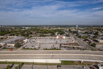 961 Nasa Pky, Houston, TX - AERIAL  map view