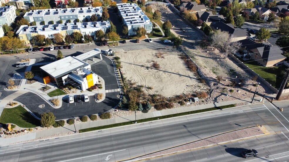 3634 11400 S, South Jordan, UT for lease - Aerial - Image 2 of 5