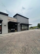 10821-10852 Hardin Valley Rd, Knoxville, TN for lease Interior Photo- Image 1 of 12