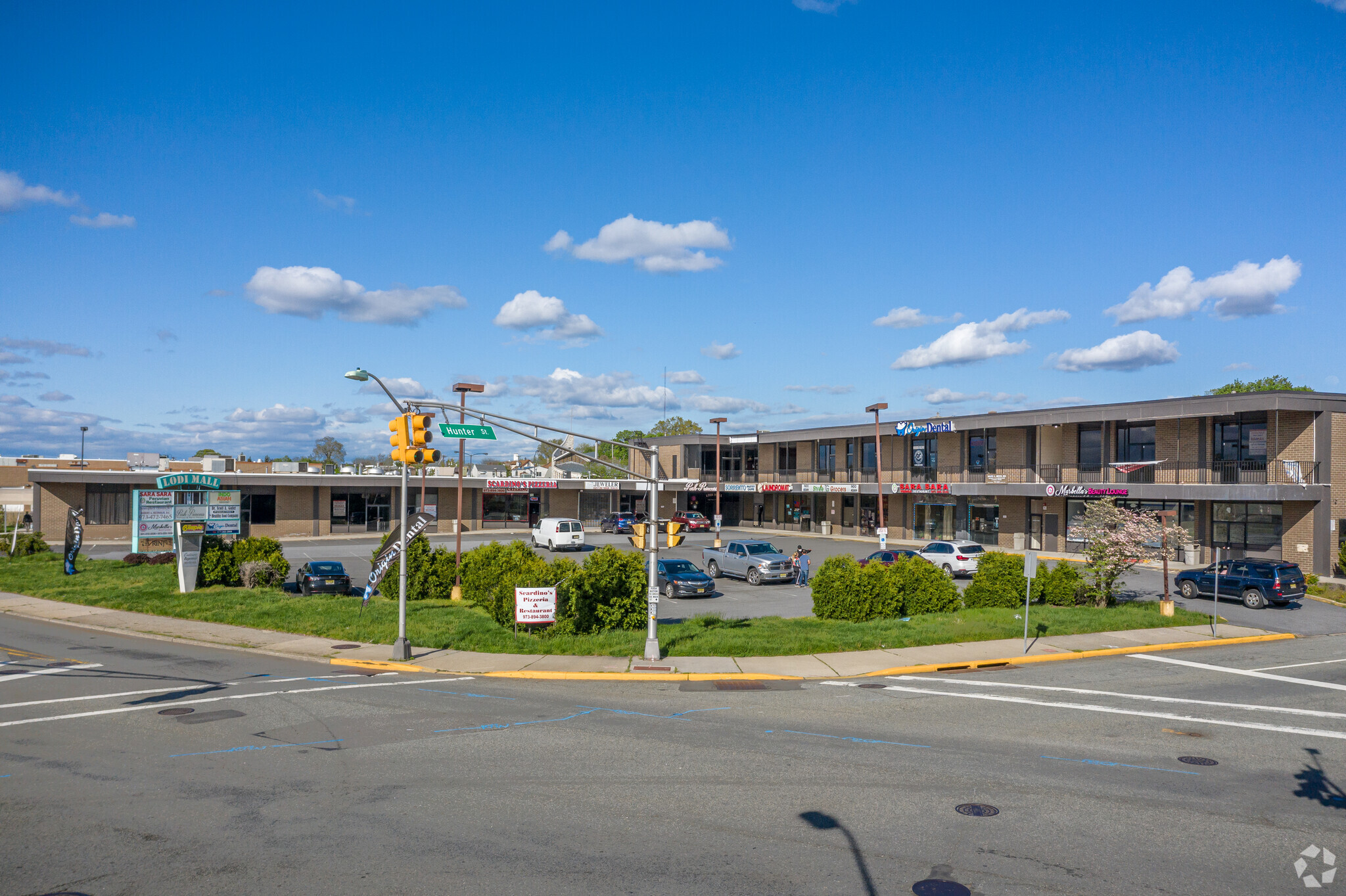 1 S Main St, Lodi, NJ à vendre Photo du bâtiment- Image 1 de 1