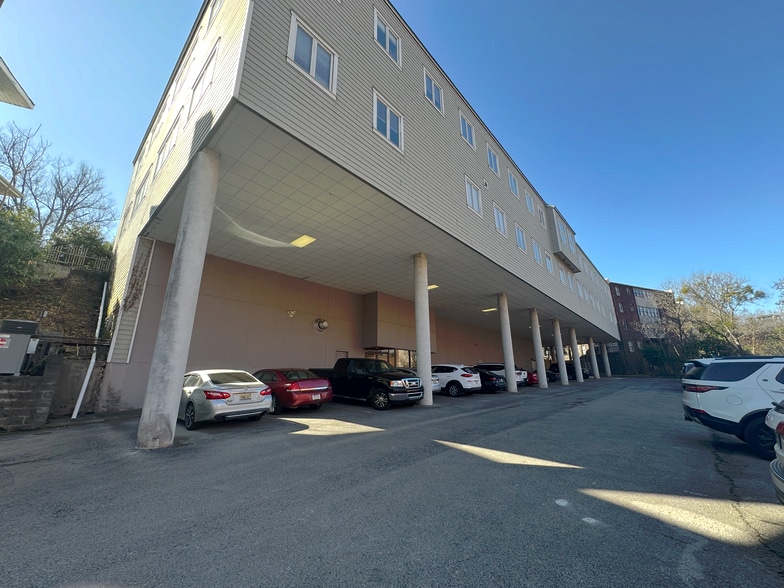 2320 Highland Ave S, Birmingham, AL à louer - Photo du bâtiment - Image 2 de 13