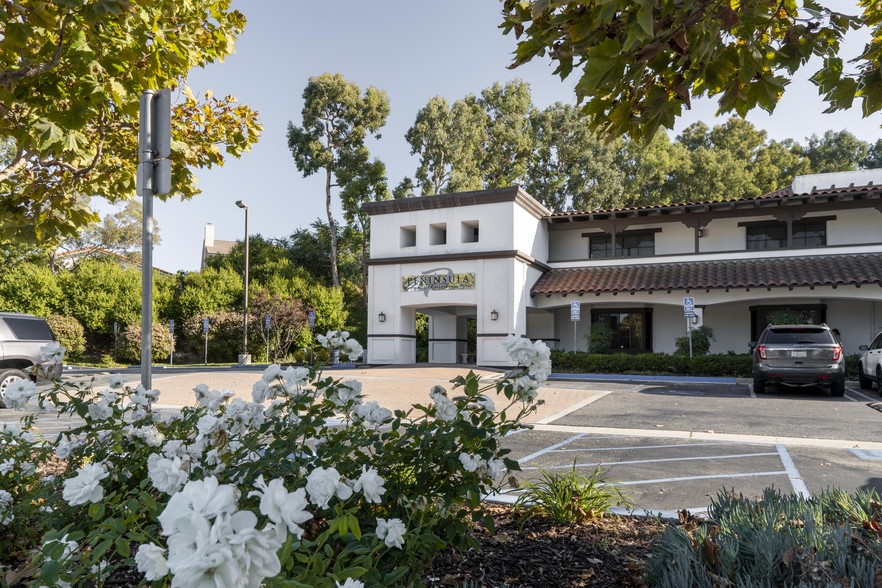 25550 Hawthorne Blvd, Torrance, CA for sale - Building Photo - Image 3 of 22