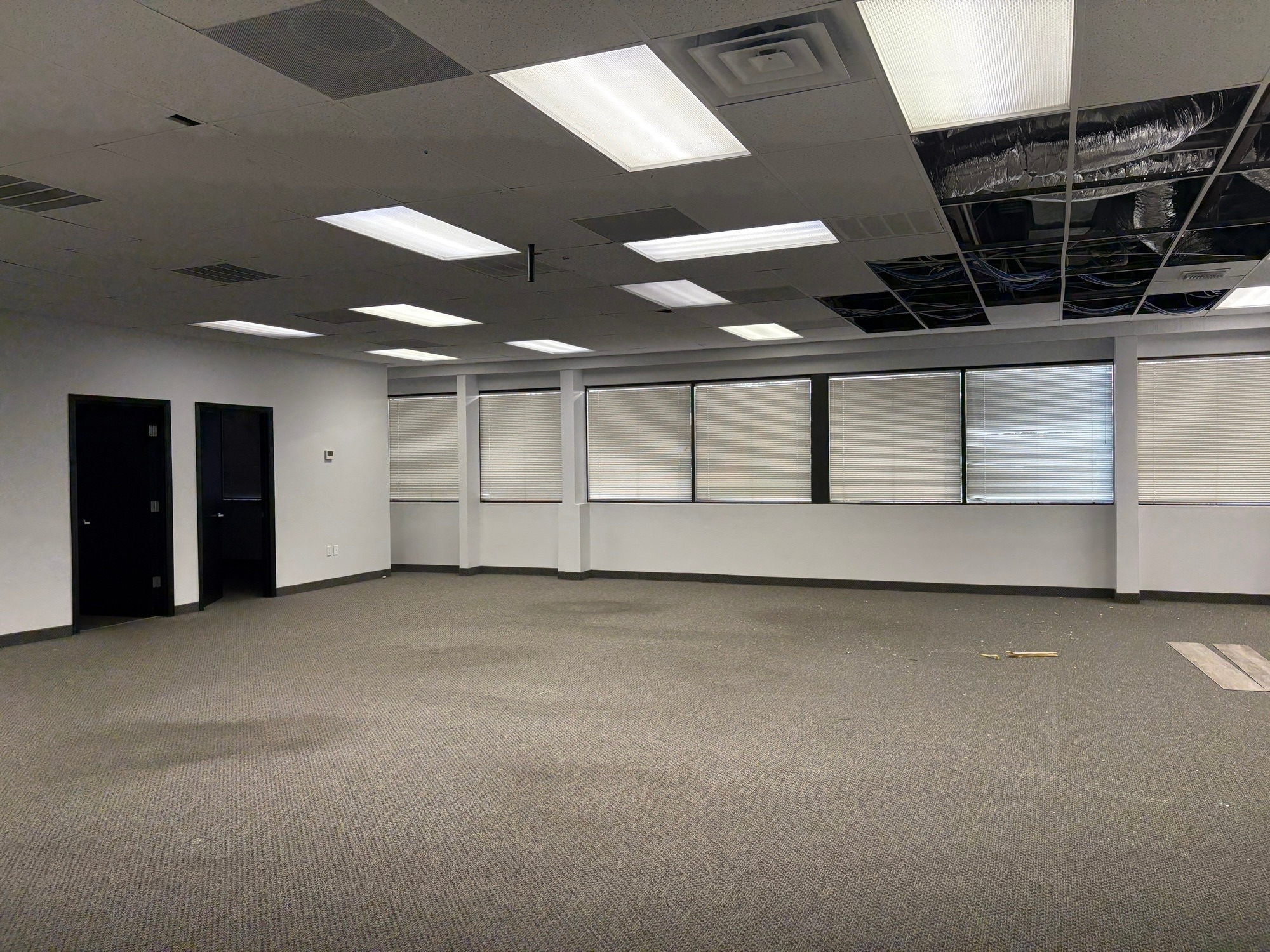 1232 E Broadway Rd, Tempe, AZ à louer Photo intérieure- Image 1 de 6