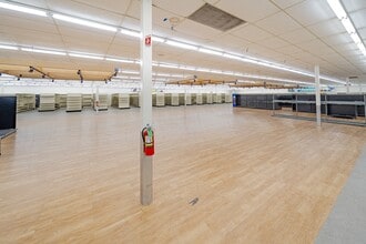 100 College Park Dr, Weatherford, TX à louer Photo intérieure- Image 2 de 16