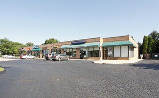 Plus de détails pour 7660-7692 N Canton Center Rd, Canton Township, MI - Commerce de détail à louer