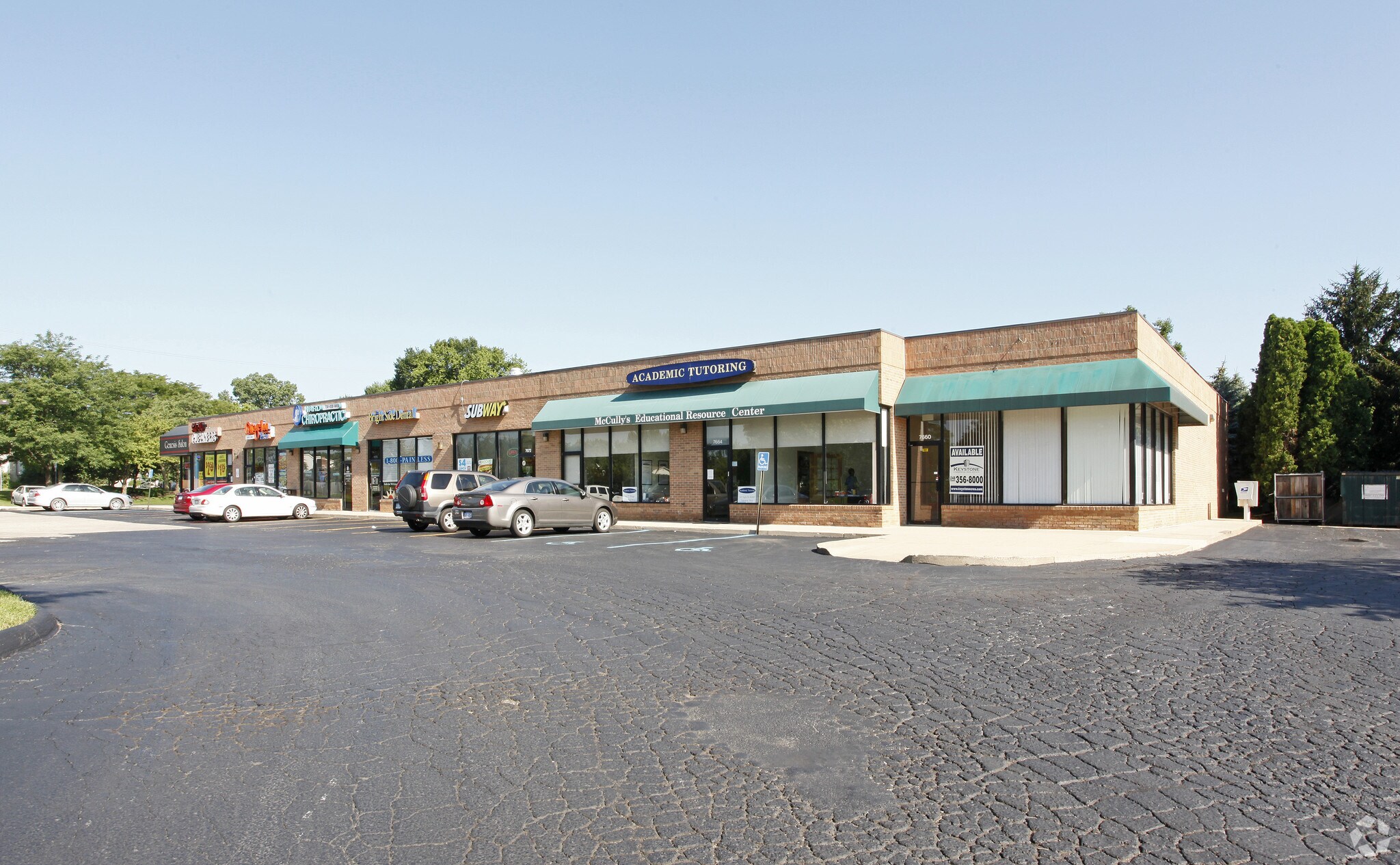 7660-7692 N Canton Center Rd, Canton Township, MI for lease Building Photo- Image 1 of 10