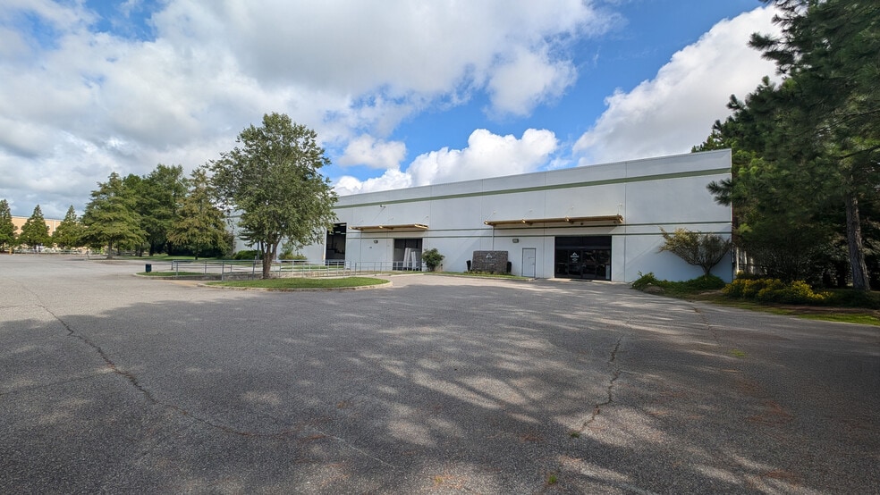 2572 Horse Pasture Rd, Virginia Beach, VA for lease - Primary Photo - Image 1 of 10
