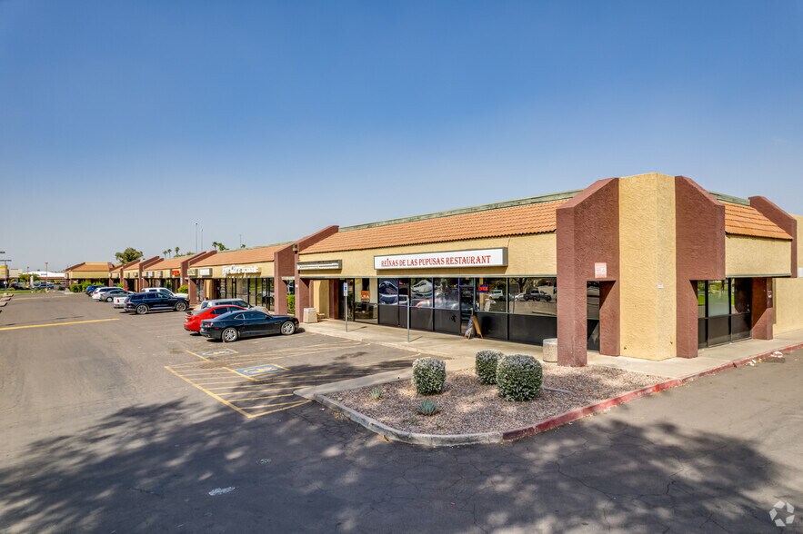 2322 W Northern Ave, Phoenix, AZ à louer - Photo du bâtiment - Image 3 de 10