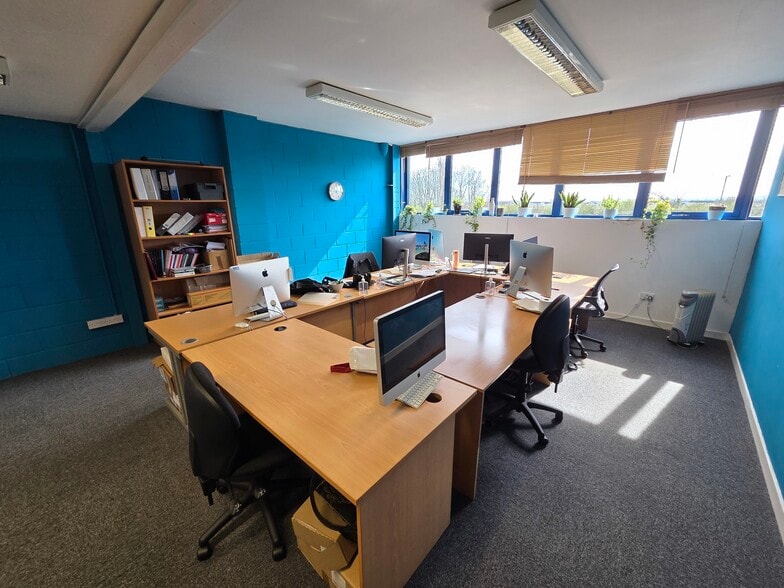 Cartside Ave, Inchinnan for lease - Building Photo - Image 3 of 5