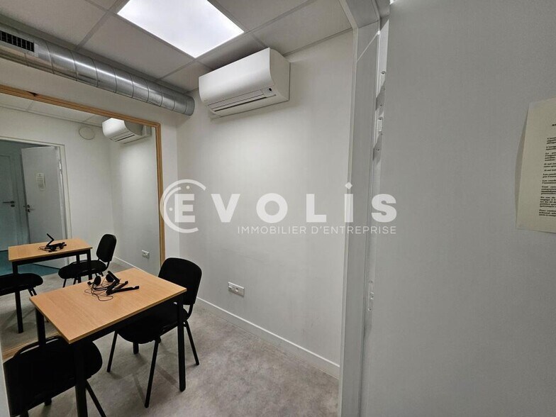 Bureau dans Montrouge à louer - Photo intérieure - Image 3 de 10
