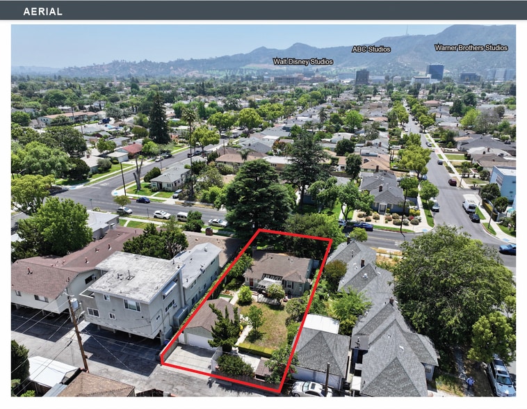 2615 W Clark Ave, Burbank, CA for sale - Building Photo - Image 2 of 12