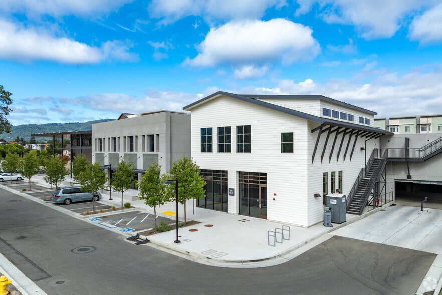 14220 Walker St, Los Gatos, CA for lease - Building Photo - Image 1 of 3