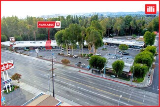 Plus de détails pour 7138 Shoup Ave, Canoga Park, CA - Commerce de détail à louer