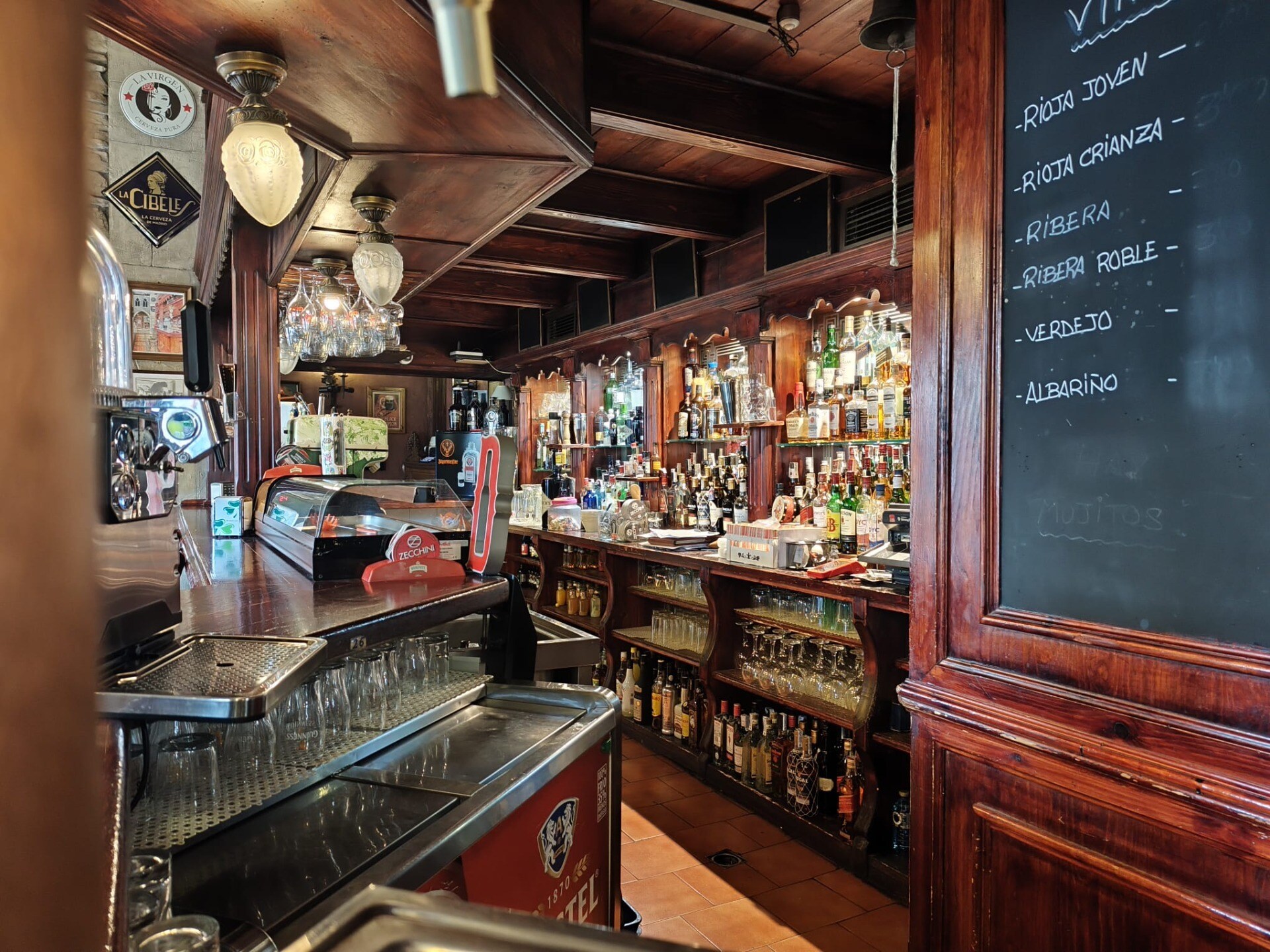 Commerce de détail dans Madrid, Madrid à louer Photo principale- Image 1 de 4