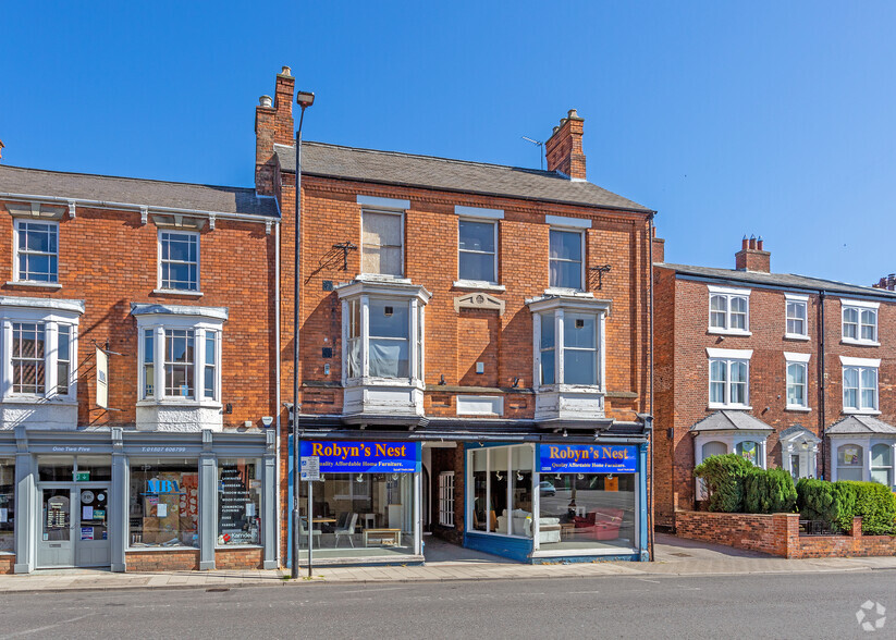 126-130 Eastgate, Louth for sale - Primary Photo - Image 1 of 1