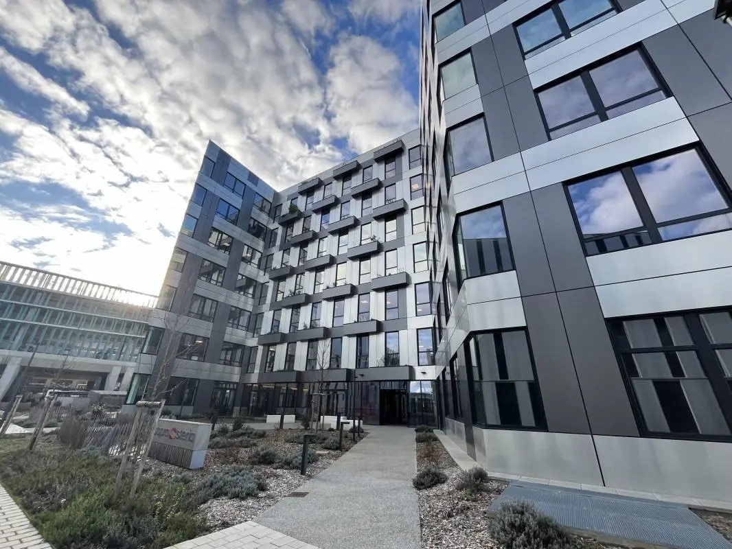 Office in Cesson-Sévigné for lease Building Photo- Image 1 of 18