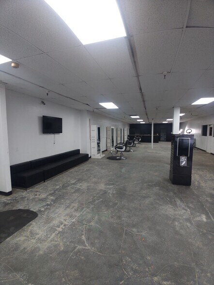 431 5th St, Marysville, CA à louer - Photo du bâtiment - Image 1 de 11