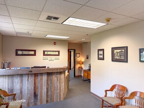 1345 NW Wall St, Bend, OR for lease Interior Photo- Image 2 of 13