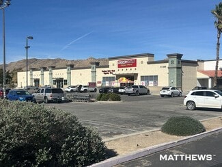 Plus de détails pour 57200 29 Palms Hwy, Yucca Valley, CA - Commerce de détail à louer